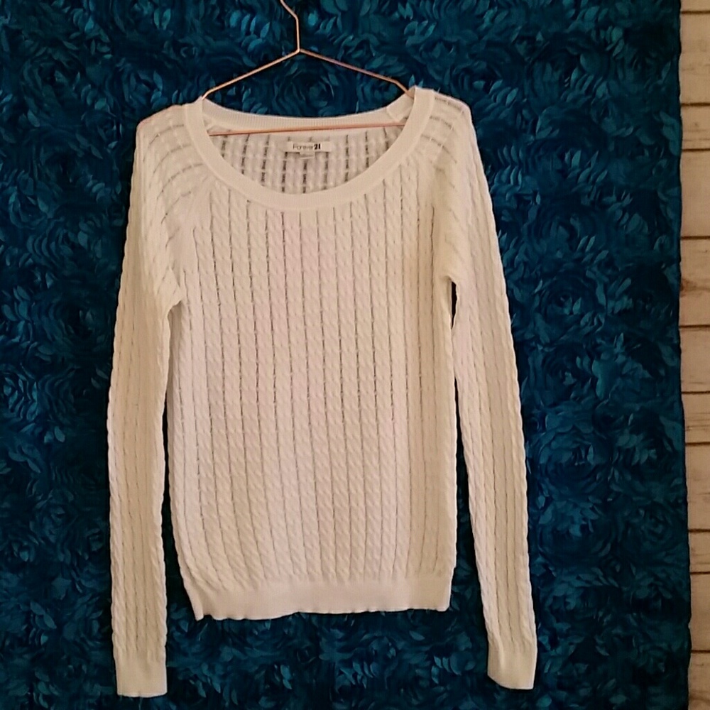 Forever 21 Pullover Sweater